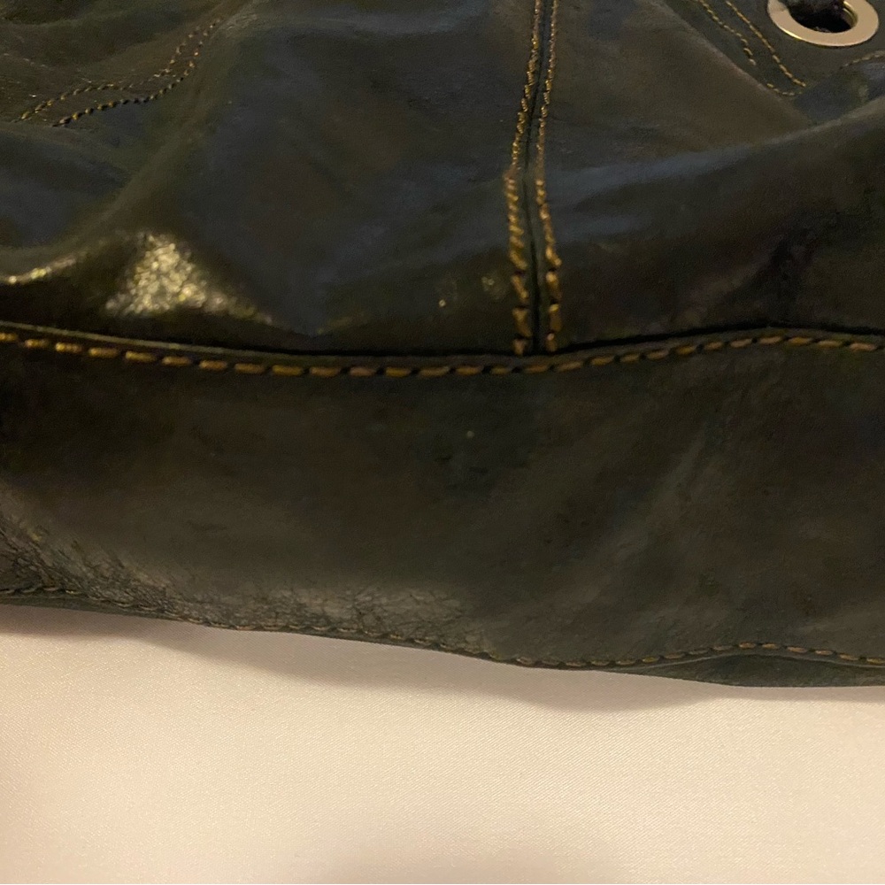 Fossil Medium Solid Black Leather Shoulder Purse - image 5